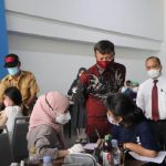 Bantu Percepat Target Vaksinasi, OJK Sulampua Gelar Wisata Vaksin di Mal